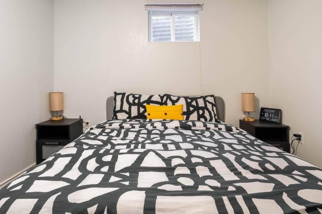 Apartmán Cozy Nest Basement Unit Hamilton Exteriér fotografie